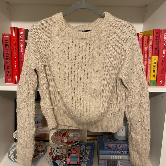 Abercrombie Pearl Cableknit Sweater - Picture 2 of 4